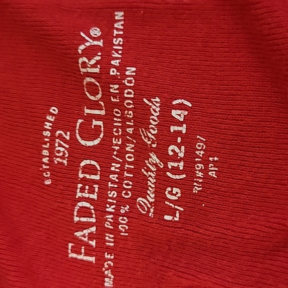 Faded Glory Red Tank Top with USA Flag Design - Picture 3 of 3